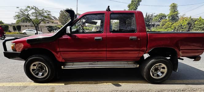 Toyota Hilux LN106 1994 model, import 2006