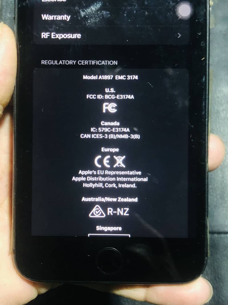 iPhone 8 plus 4