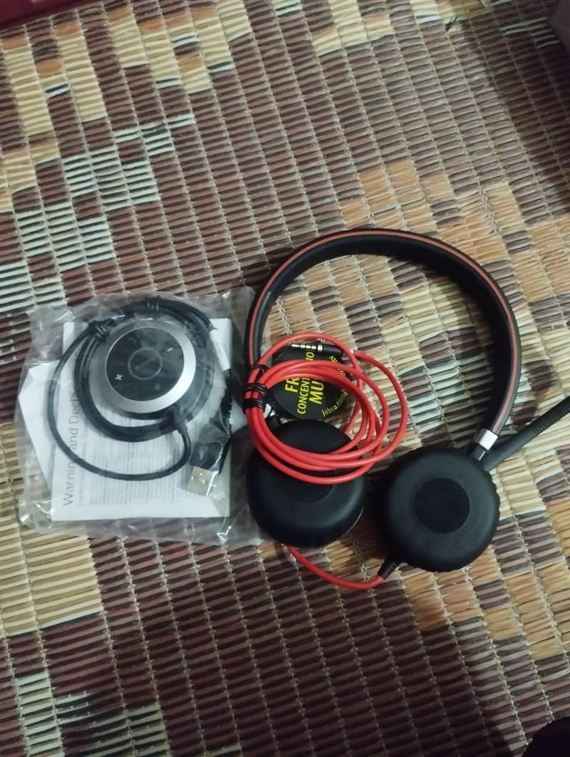 headphone 1