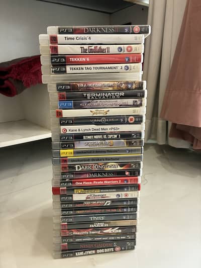 Collection of PS3 games with varied prices.