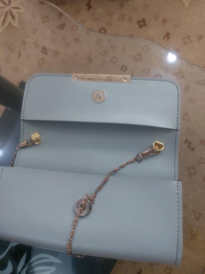 Handbag 8