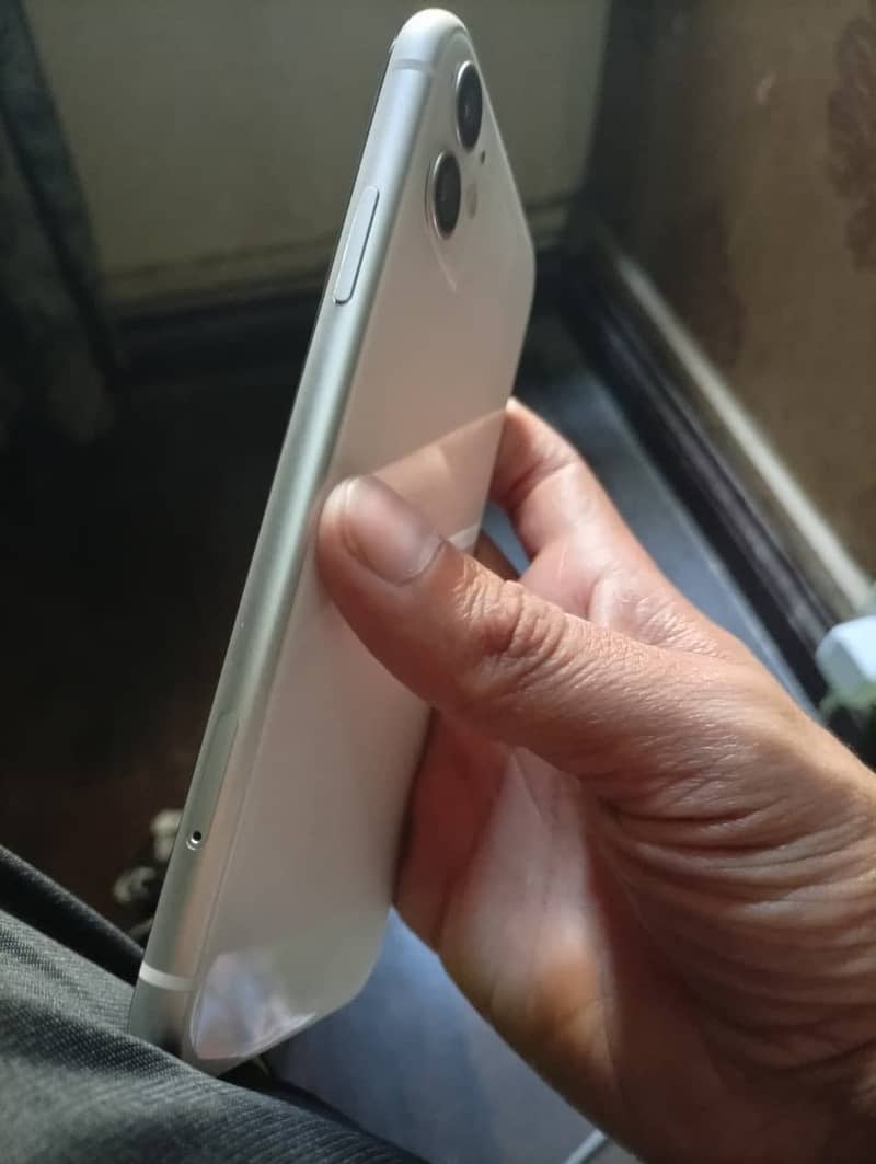 IPhone 11 2