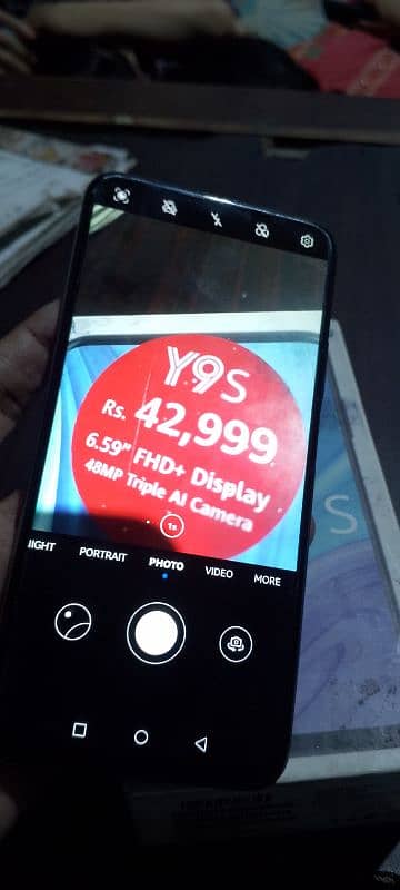 huawei y9s (6/128) with box 0