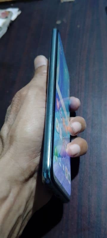 huawei y9s (6/128) with box 4