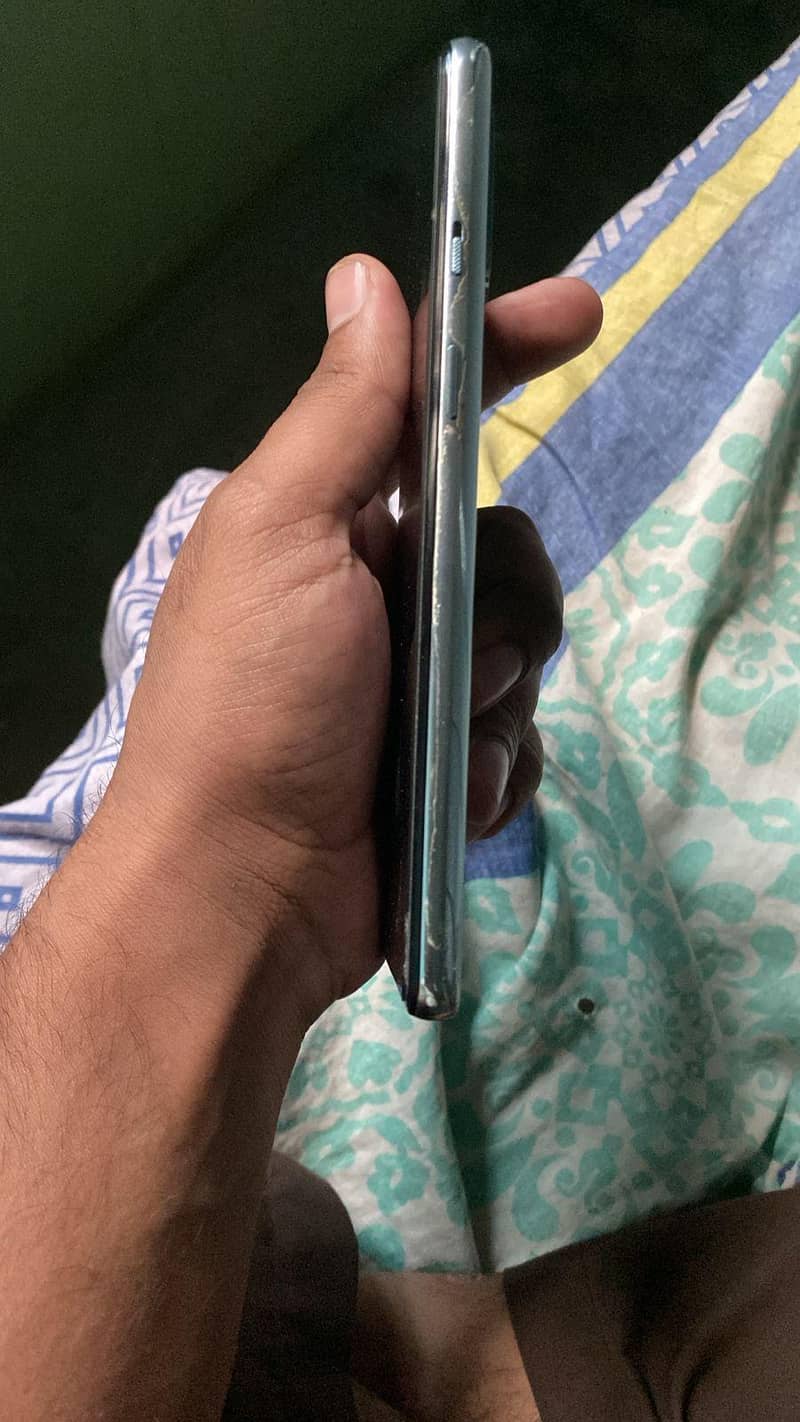 one plus 8t 3