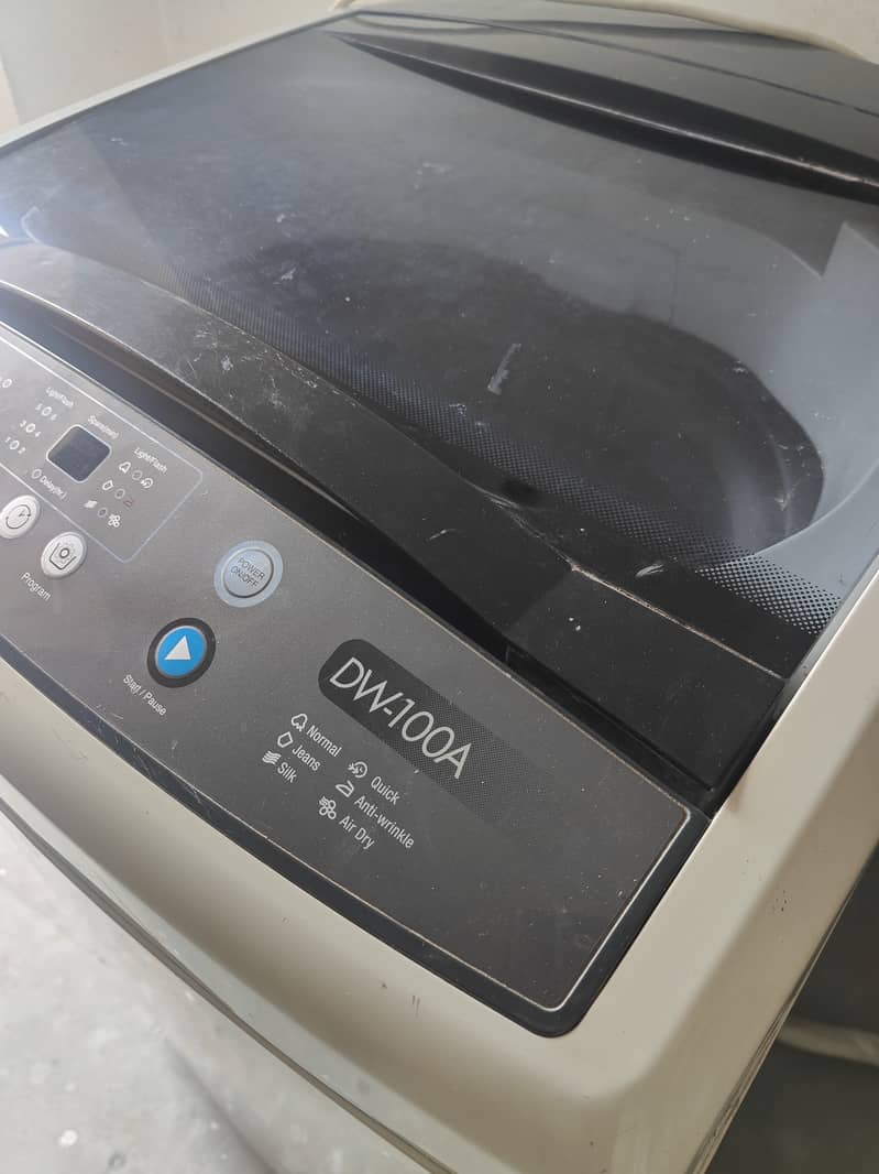Dawlance Automatic Washing Machine 0
