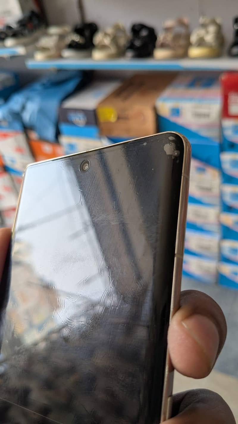Google pixel 7 pro 2