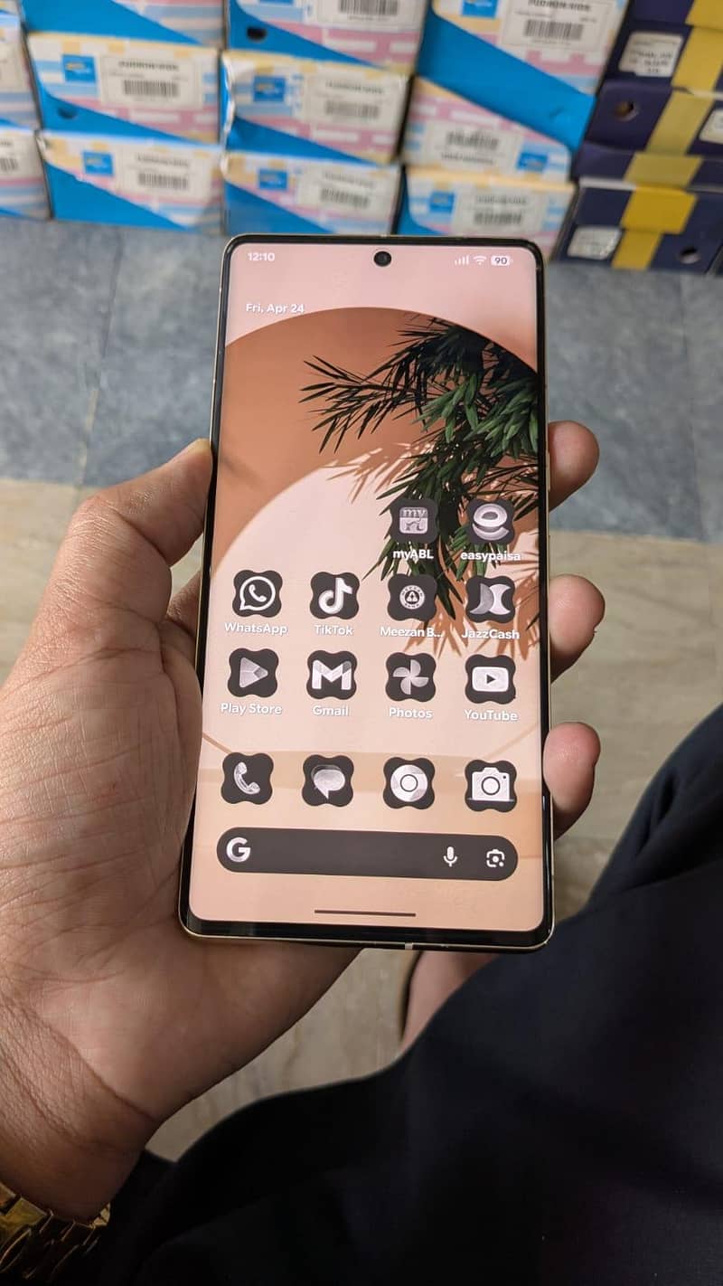 Google pixel 7 pro 4