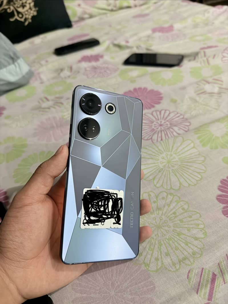 Tecno Camon 20 0