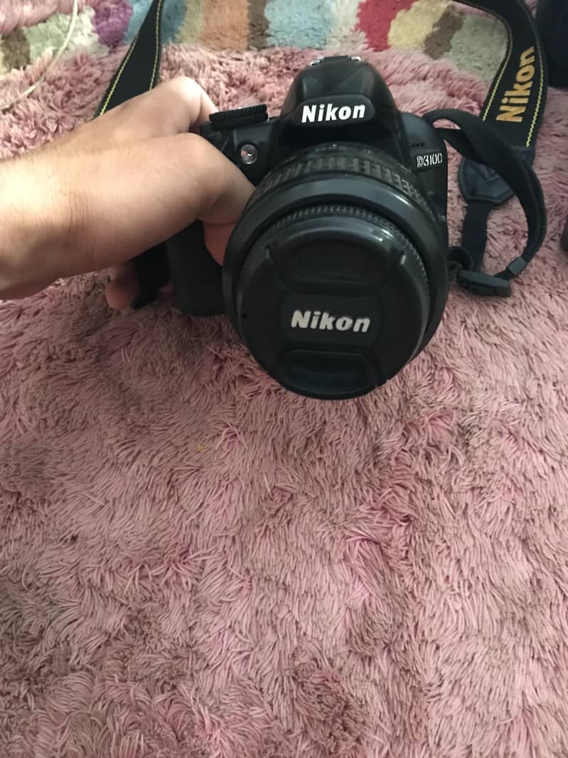 Nikond3100 2