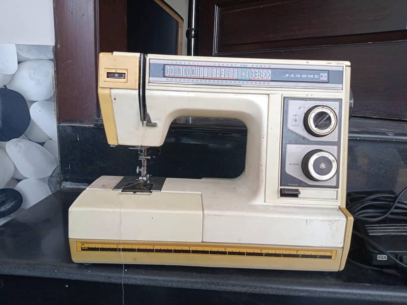 sewing machine 0