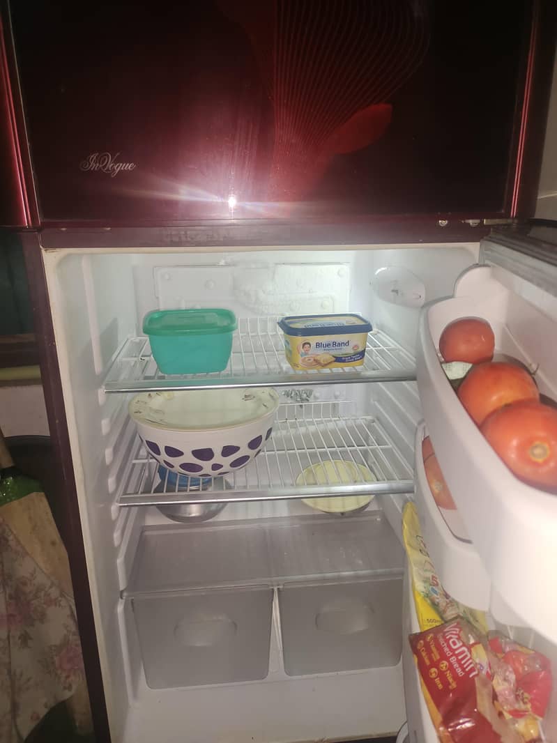 Medium Size Fridge 2