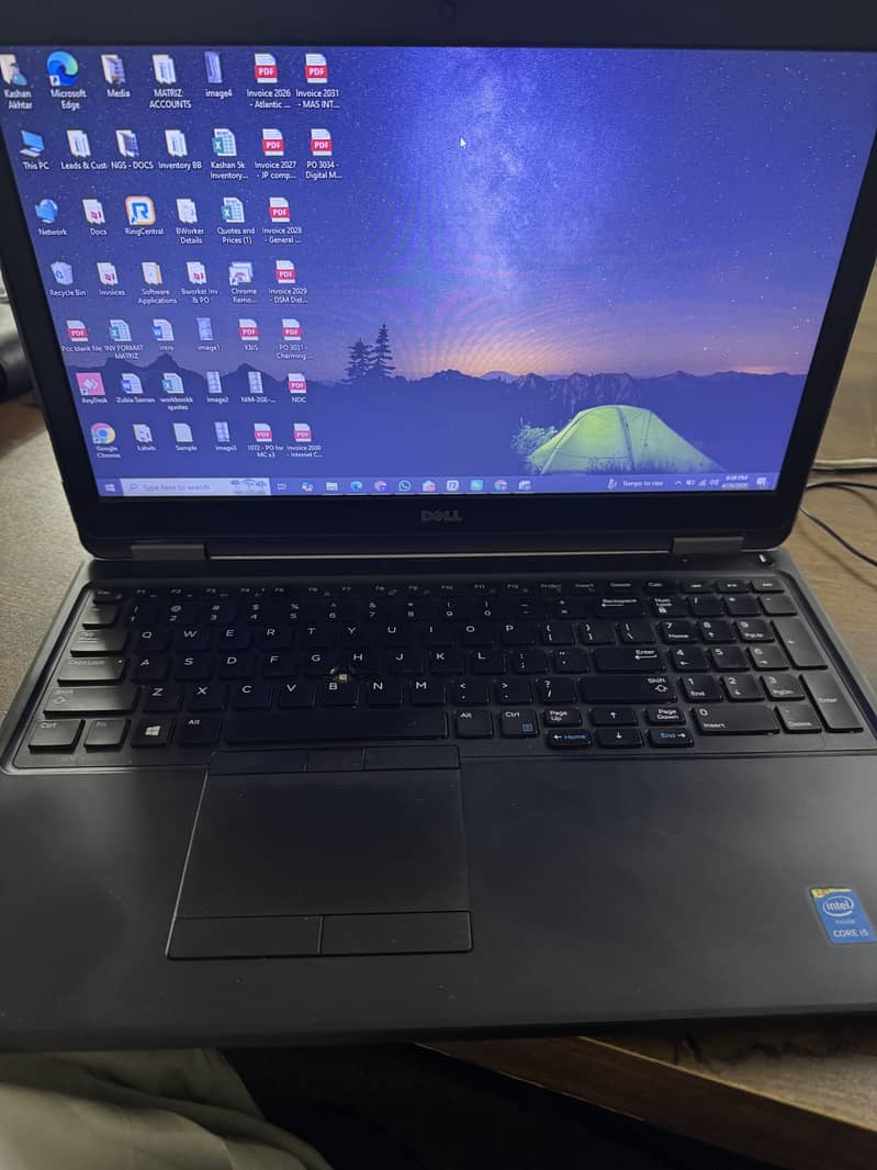 Dell Latitude E5550 0