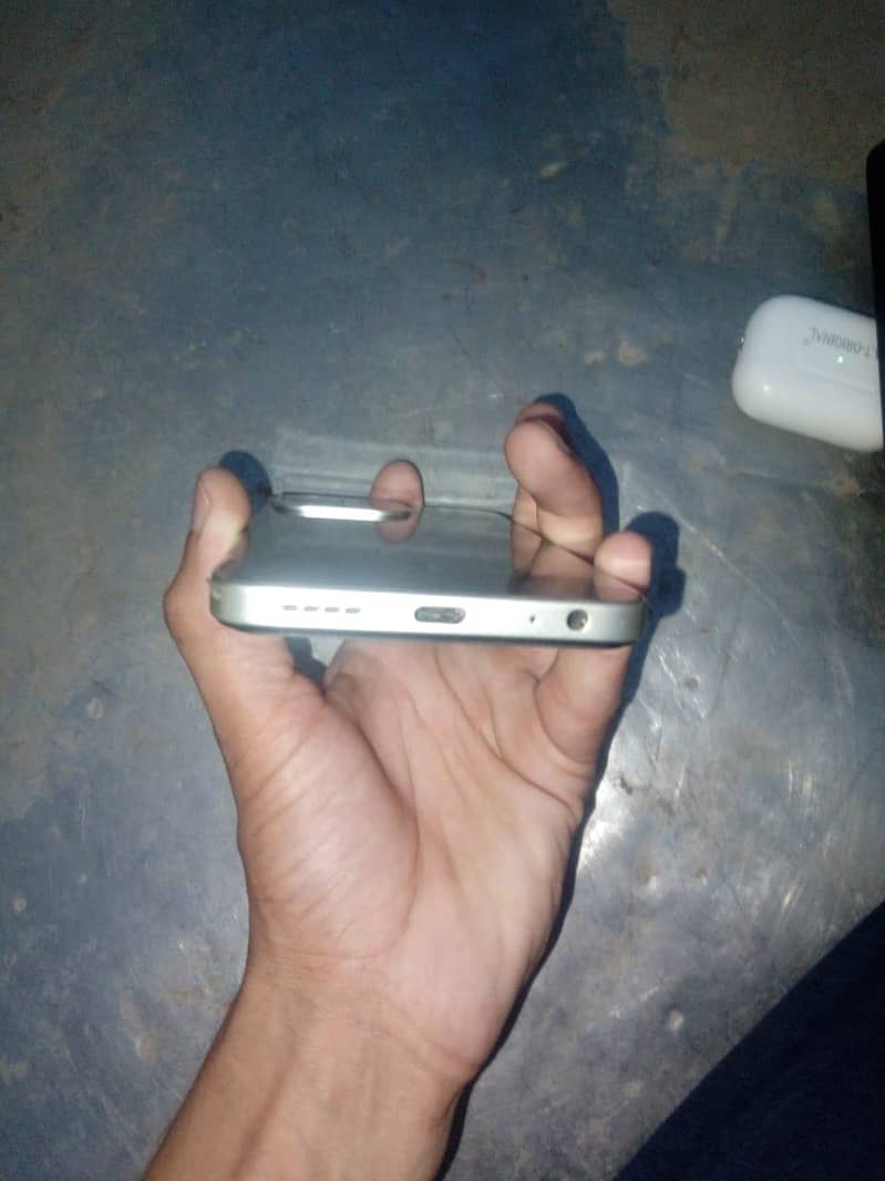 itel à100c 1
