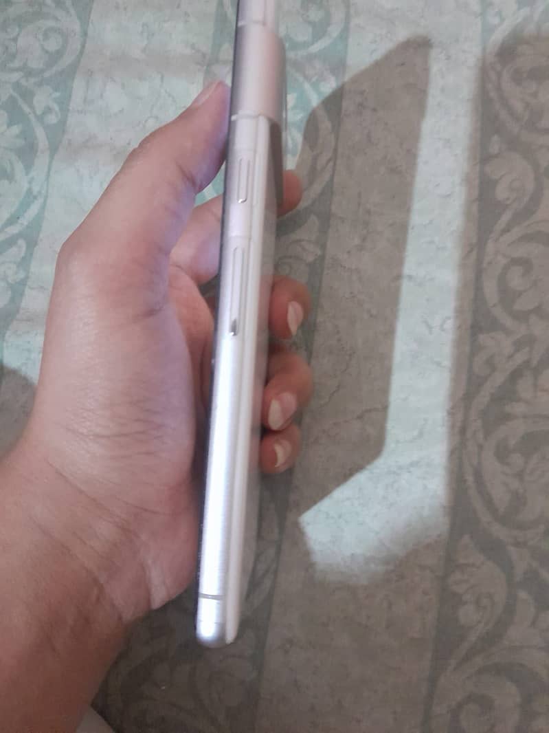 Google pixel 7 5
