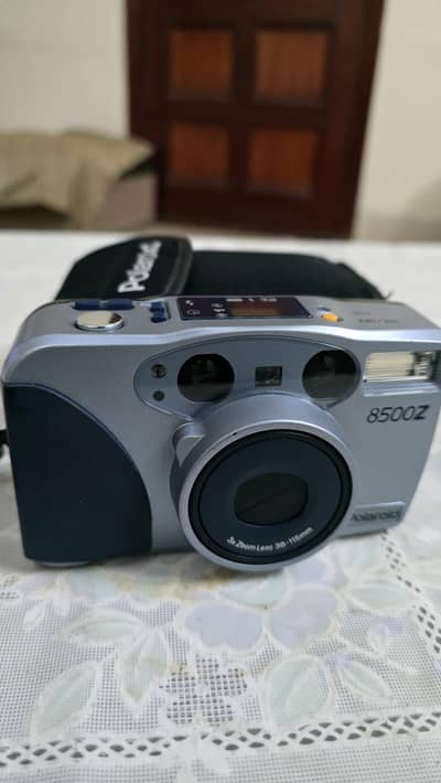 Polaroid 8500z