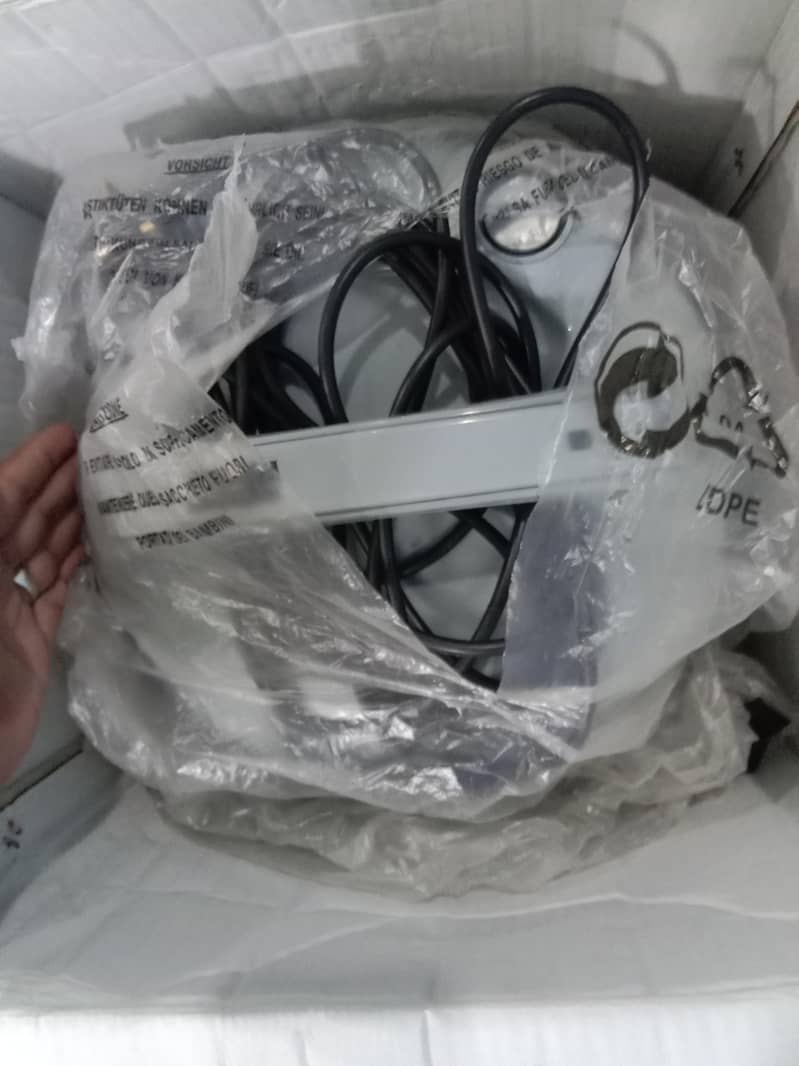 Vacuum cleaner 2