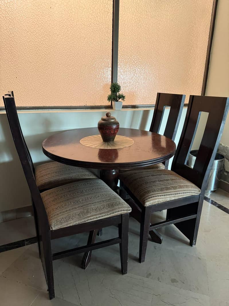 dining table 0