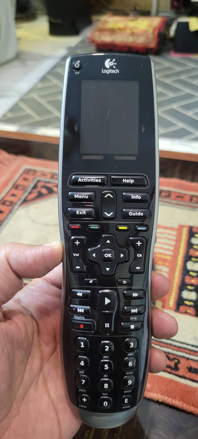 LOGITECH HARMONY 900 UNIVERSAL REMOTE 0