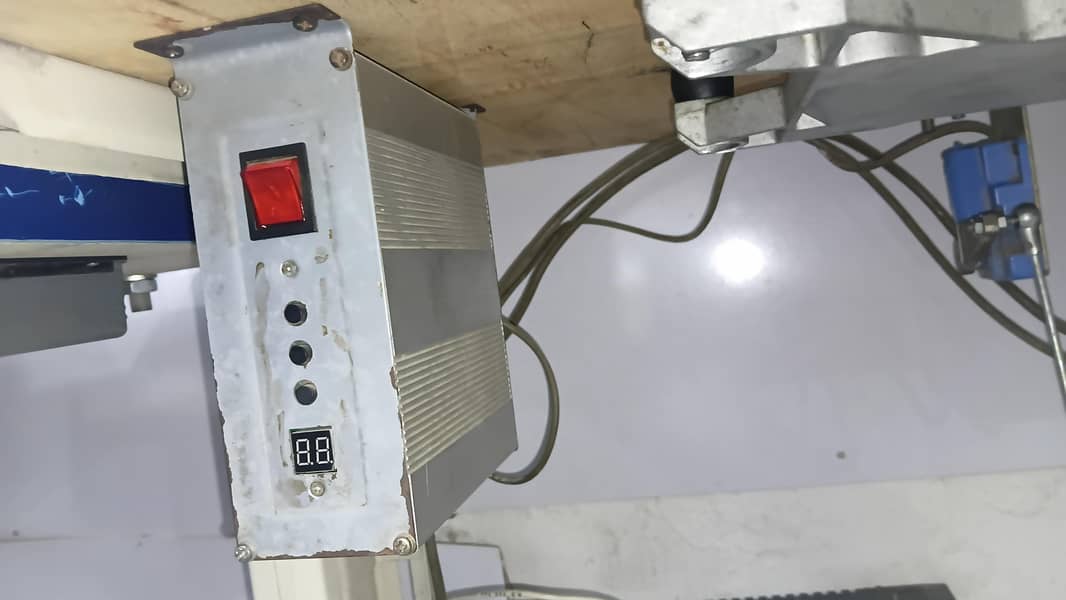Gemsy Overlock Machine 8