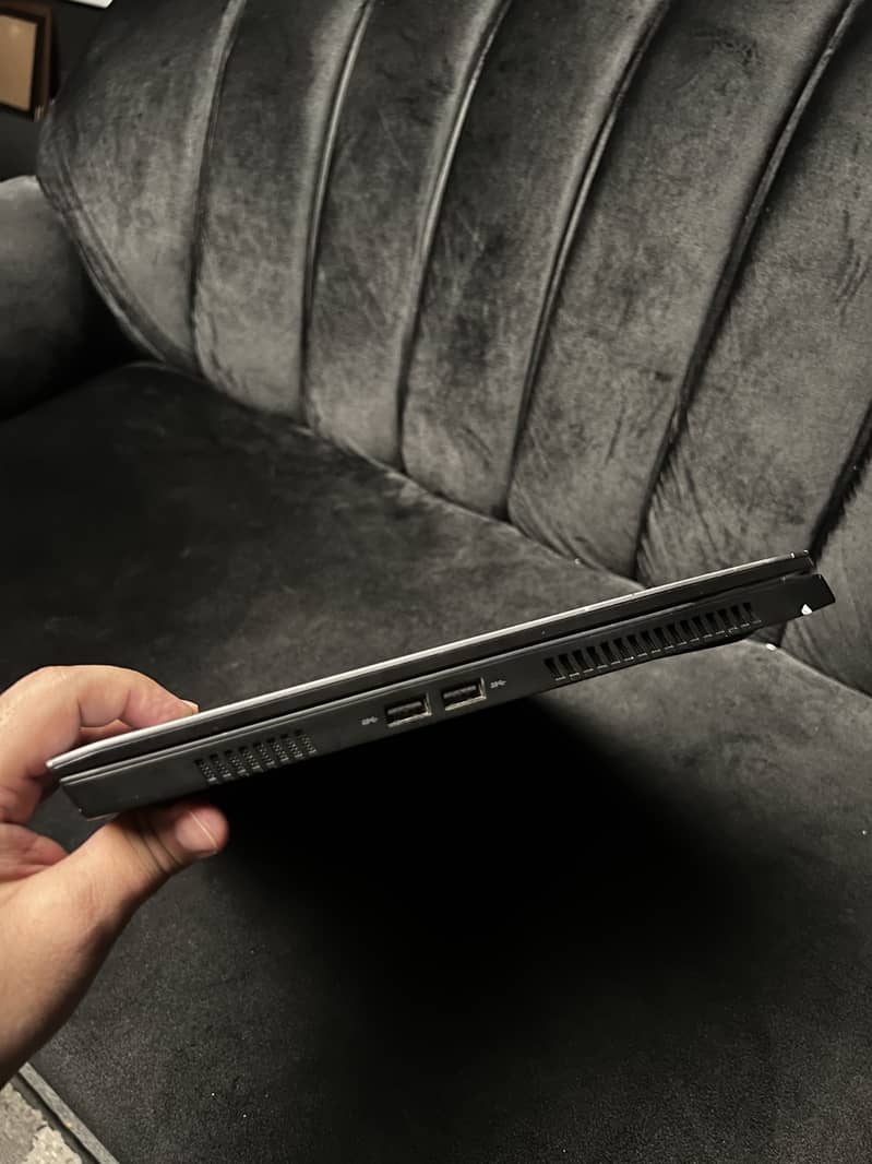 Alienware M15 1