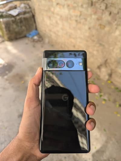 Google pixel 7 pro Sim time available