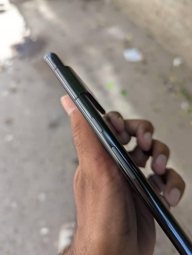 Google pixel 7 pro Sim time available 2