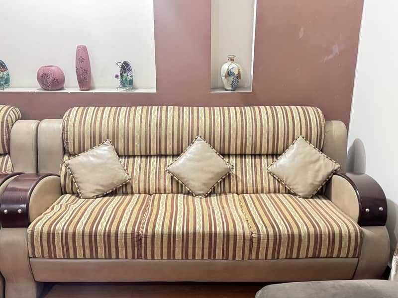 Sofa set 4