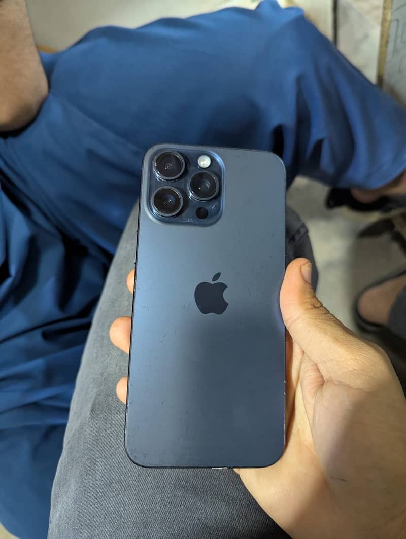 Iphone 15 pro max 5