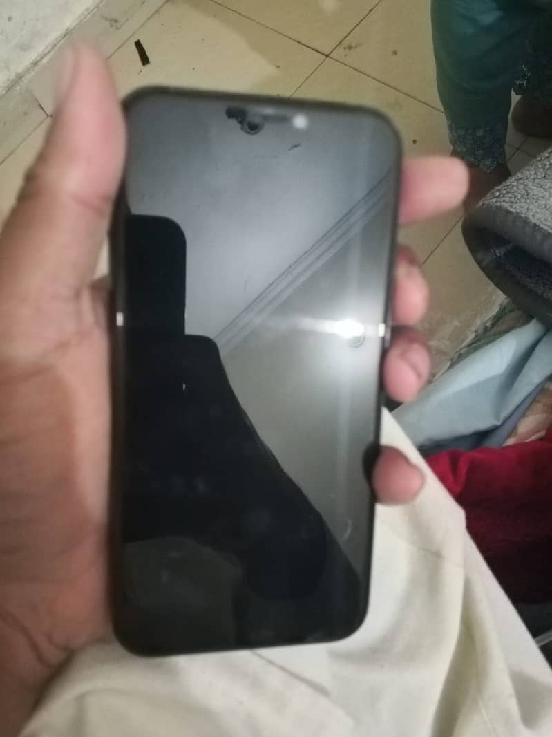 iPhone 11 Pro 5
