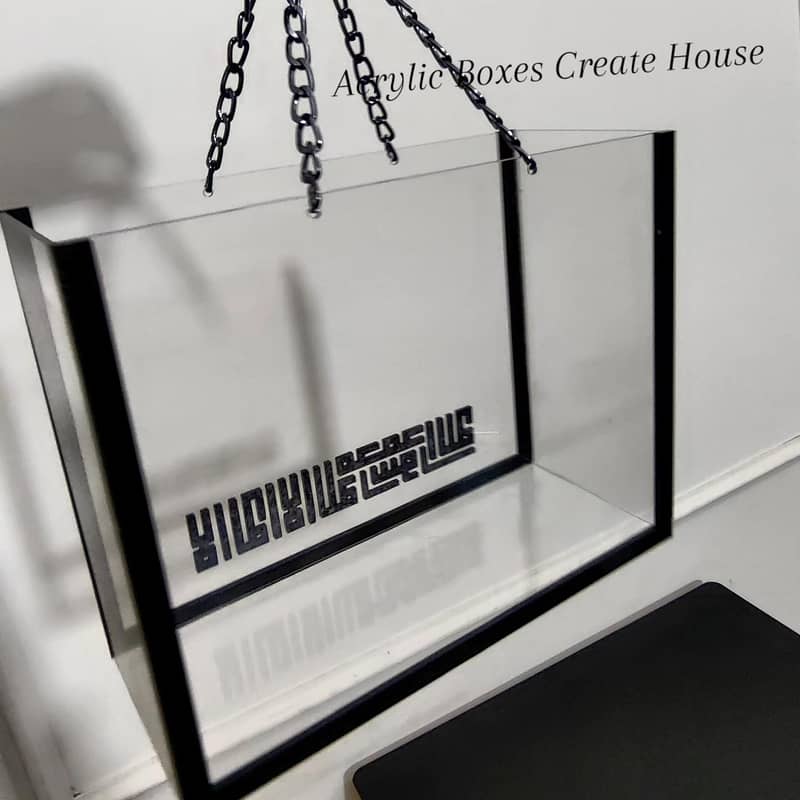 Premium Custom Acrylic Boxes & Gift Packaging 14