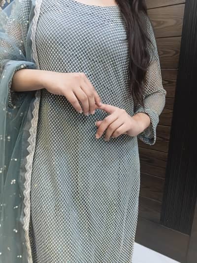 3 pcs