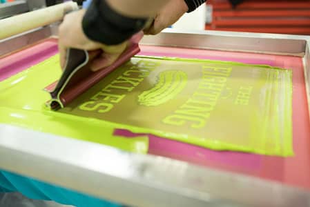 screen printing karwana kae liyea rapta kara03095409785
