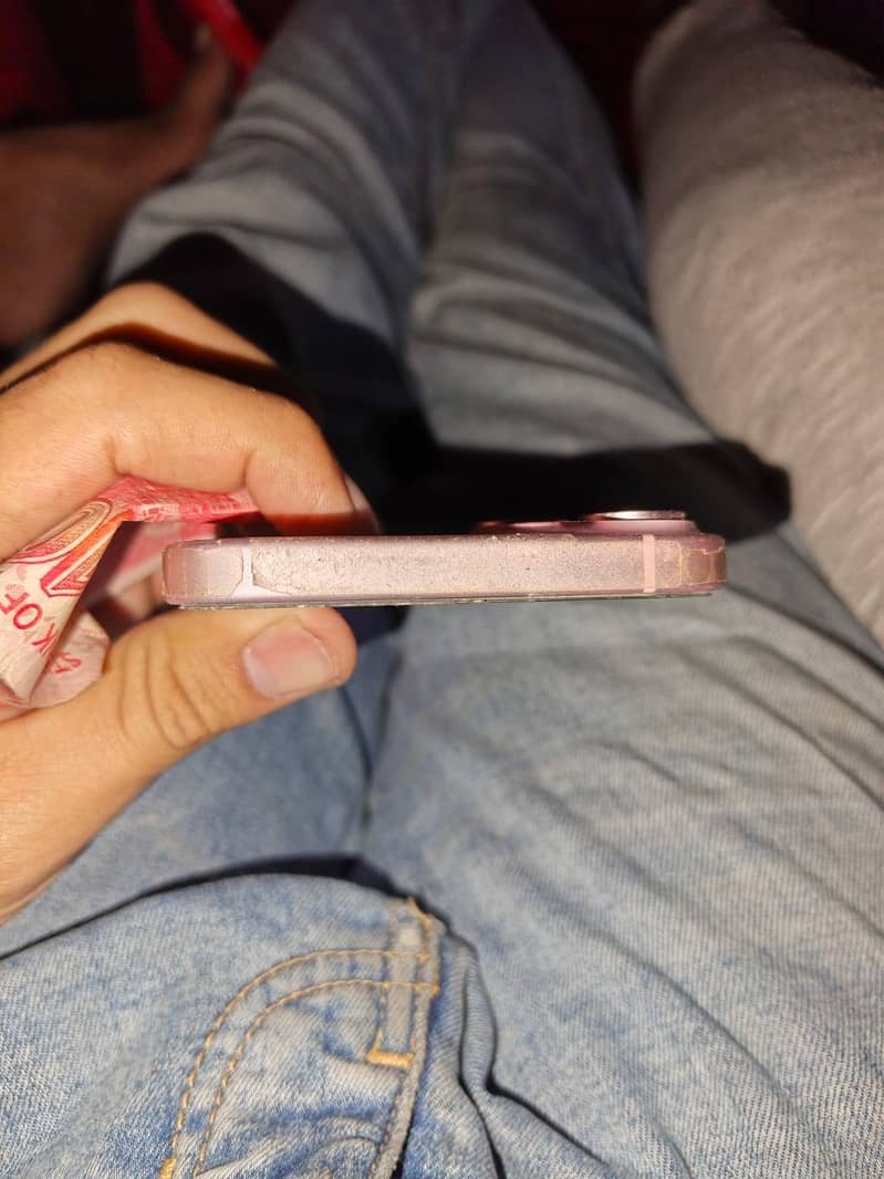 Iphone 15 plus 0