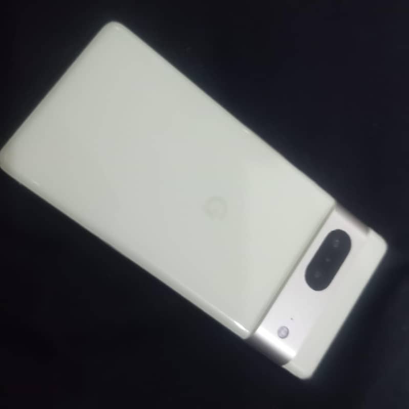 Google pixel 7 2