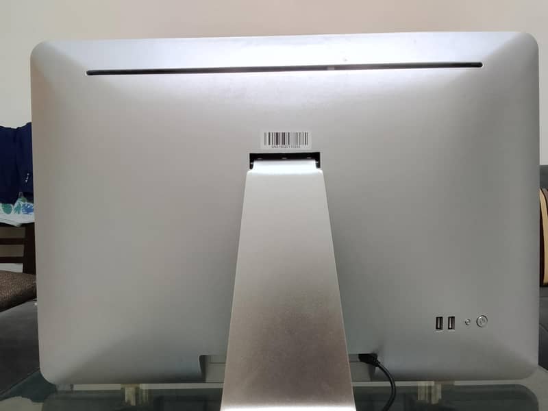 22" touchscreen computer 1