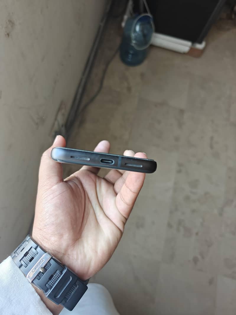 Google Pixel 8 1