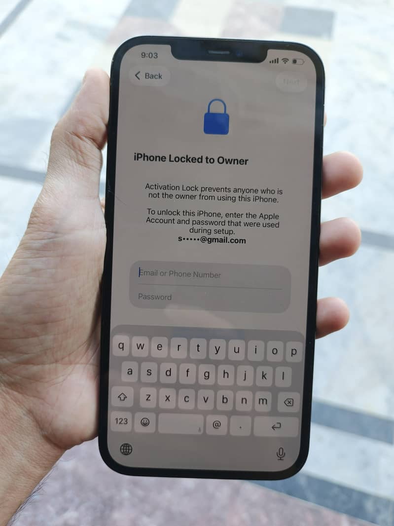 iphone 12 Pro Max 3