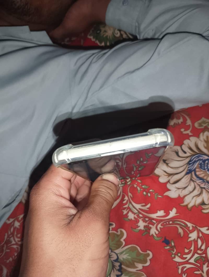 Infinix zero 8 1