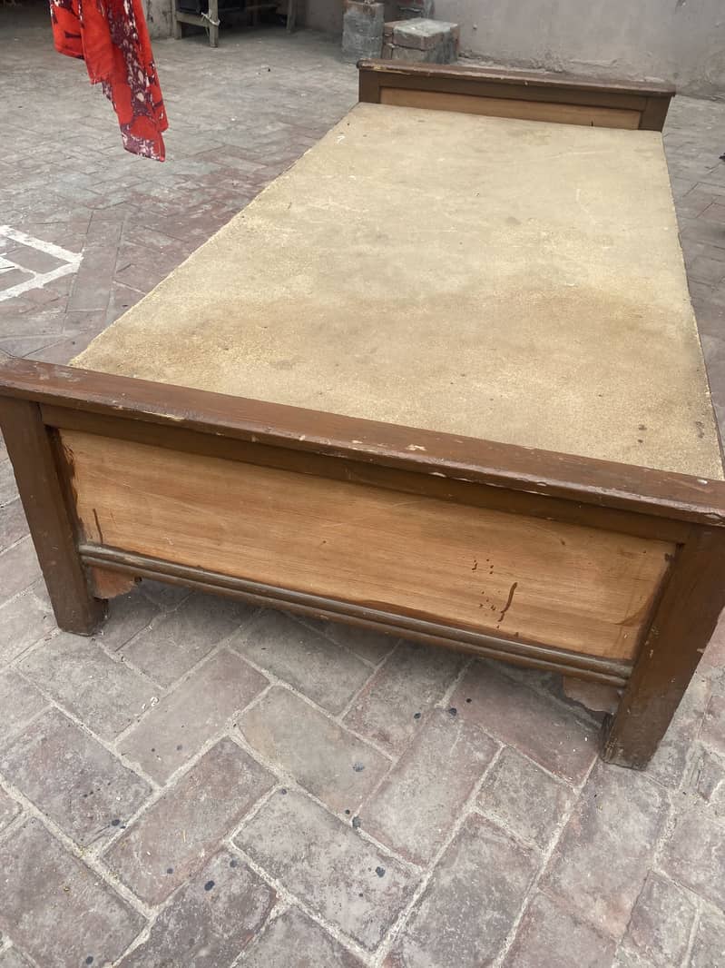 Single bed 1