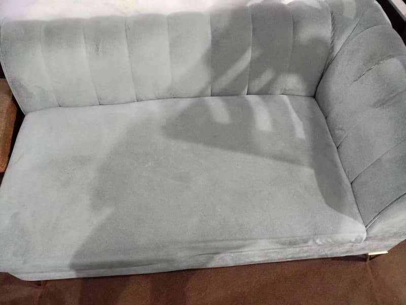luxurious sofa 2