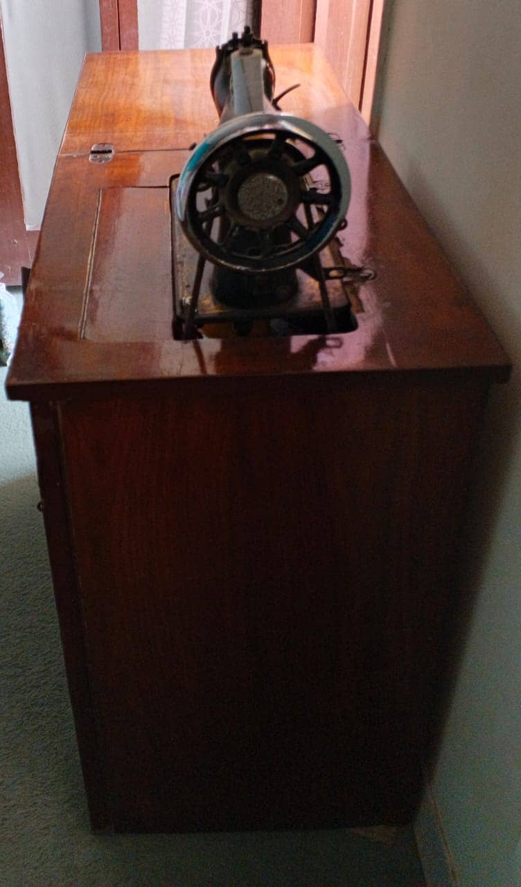 Chand Sewing Machine 2