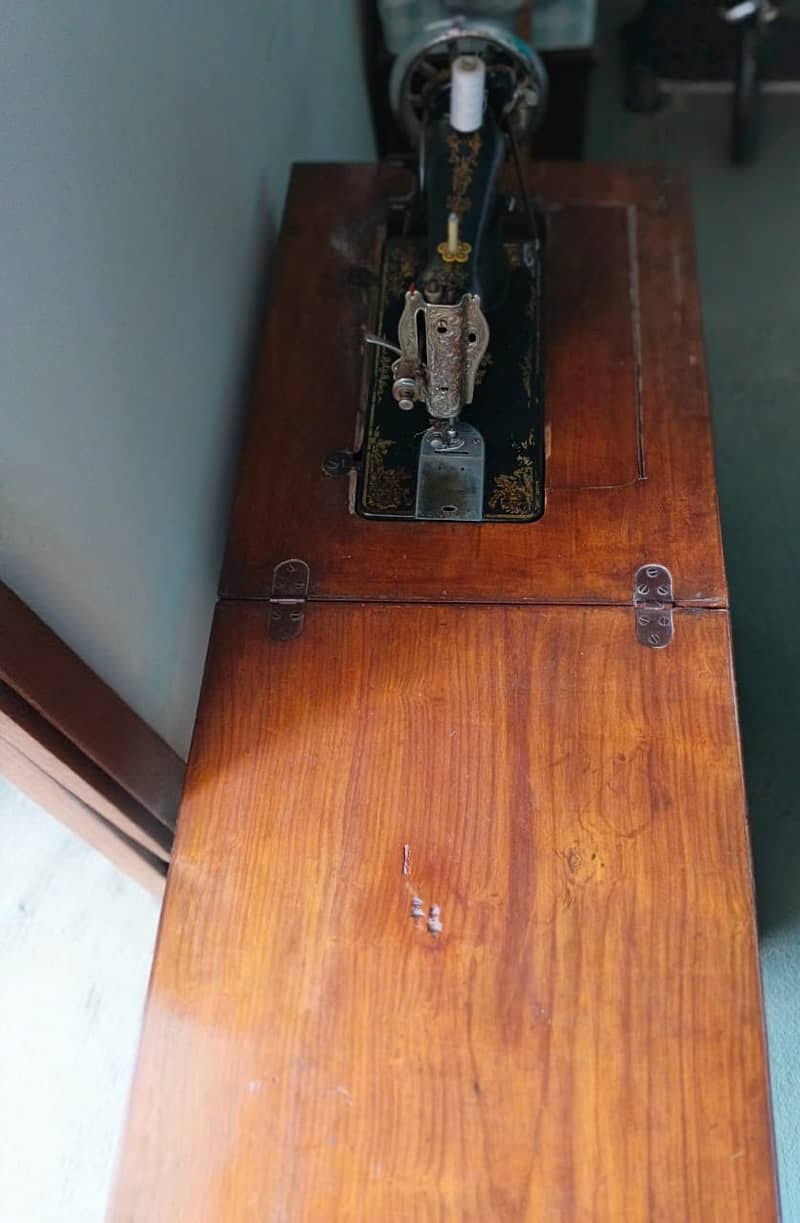 Chand Sewing Machine 3