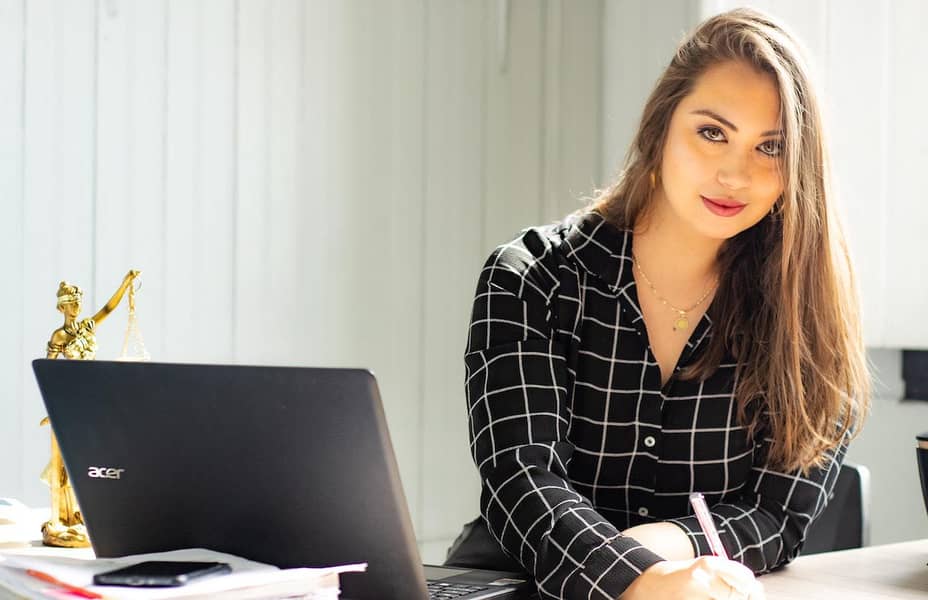 Need Female Computer Operator - Accounting & Finance Jobs - 1113696930