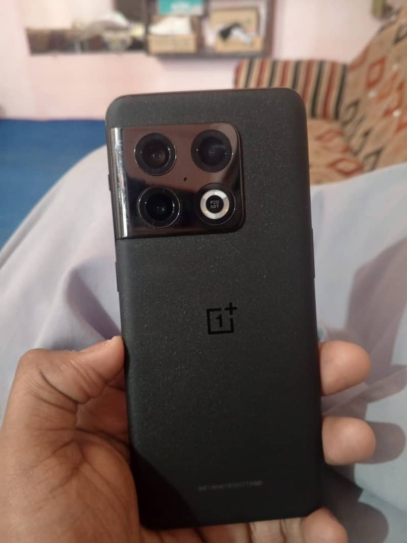 One Plus 10 Pro 0