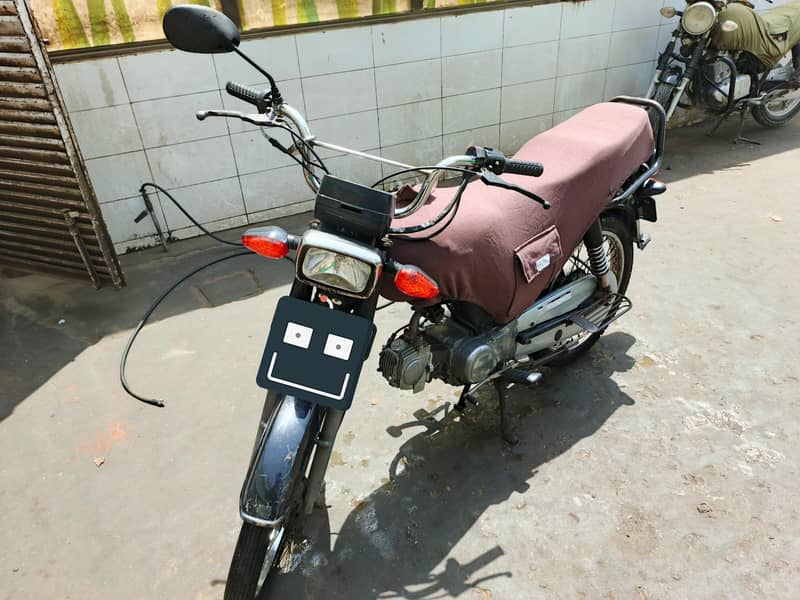Unique UD 70 0