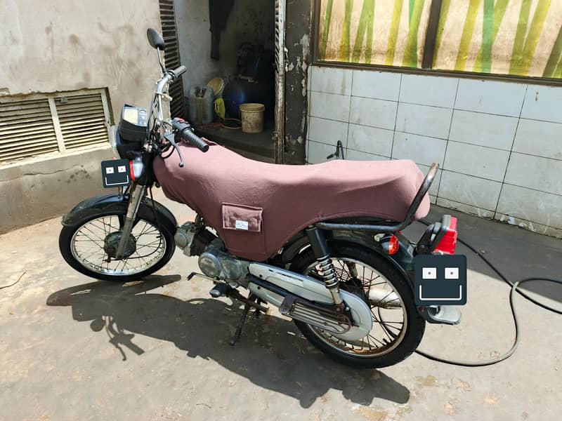 Unique UD 70 2