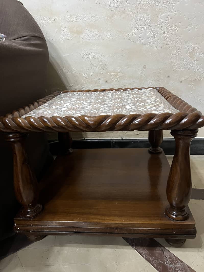 Coffee table 4