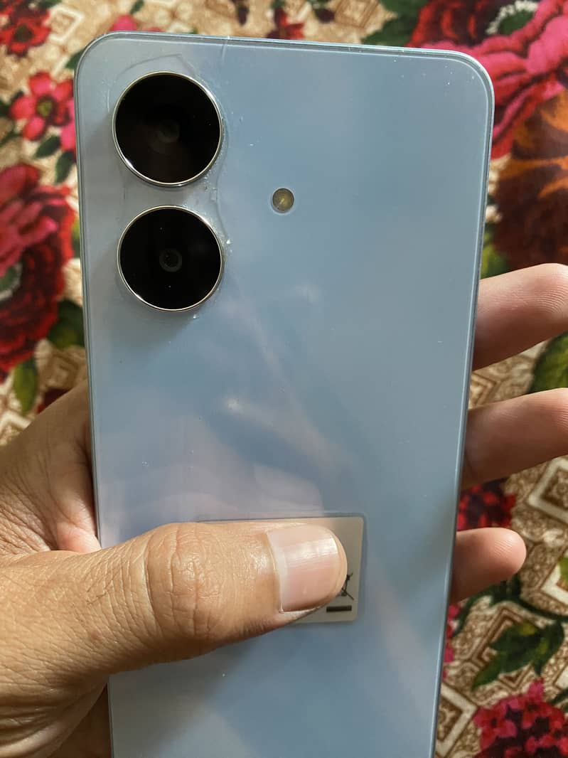 realme note 60 4
