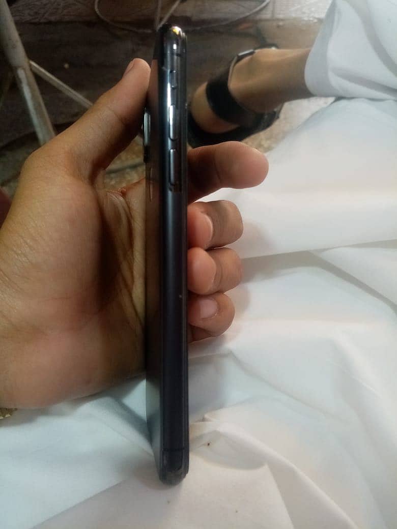 iPhone XS 2